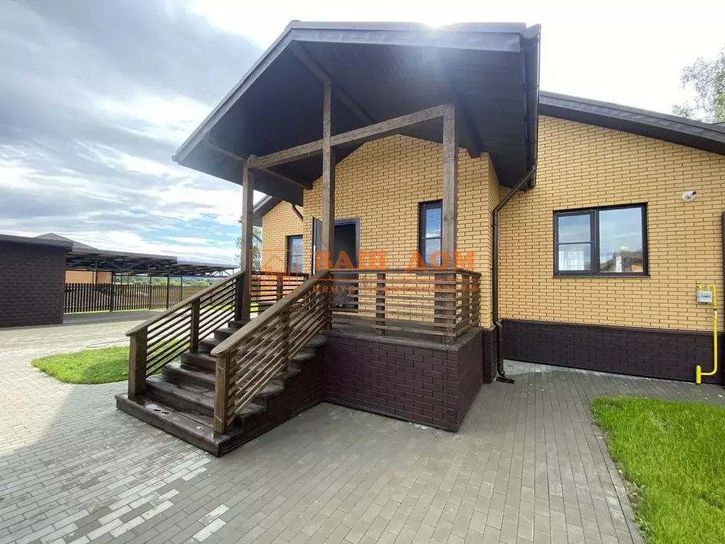 Дом в Тульская область, Щекинский район, Крапивенское муниципальное ... - Фото 2