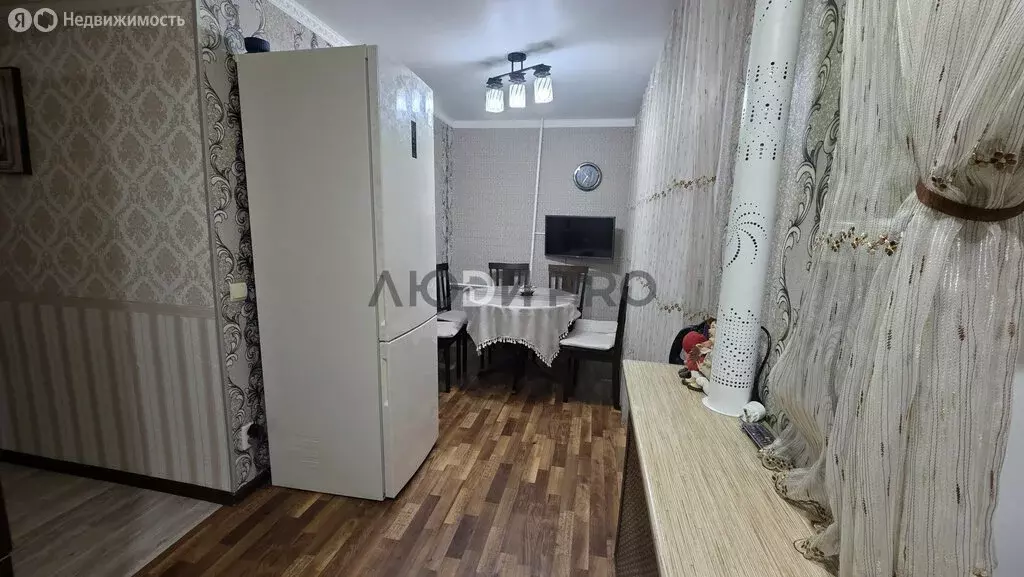 3-комнатная квартира: Дюртюли, улица Василия Горшкова, 7/1 (62.8 м) - Фото 2