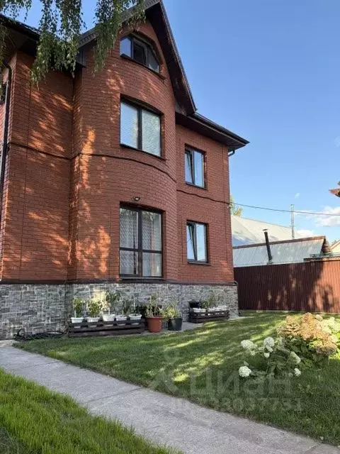 Коттедж в Пермский край, Пермь Путейская ул. (220 м) - Фото 1