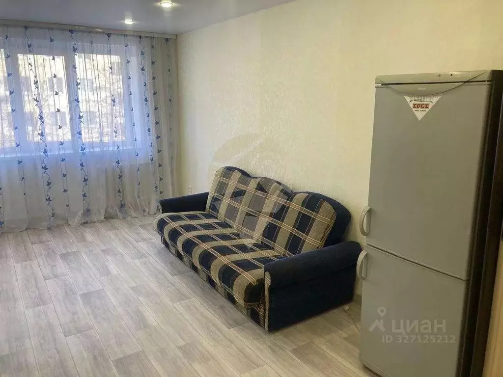 Комната Белгородская область, Старый Оскол Горняк мкр, 18 (14.0 м) - Фото 2