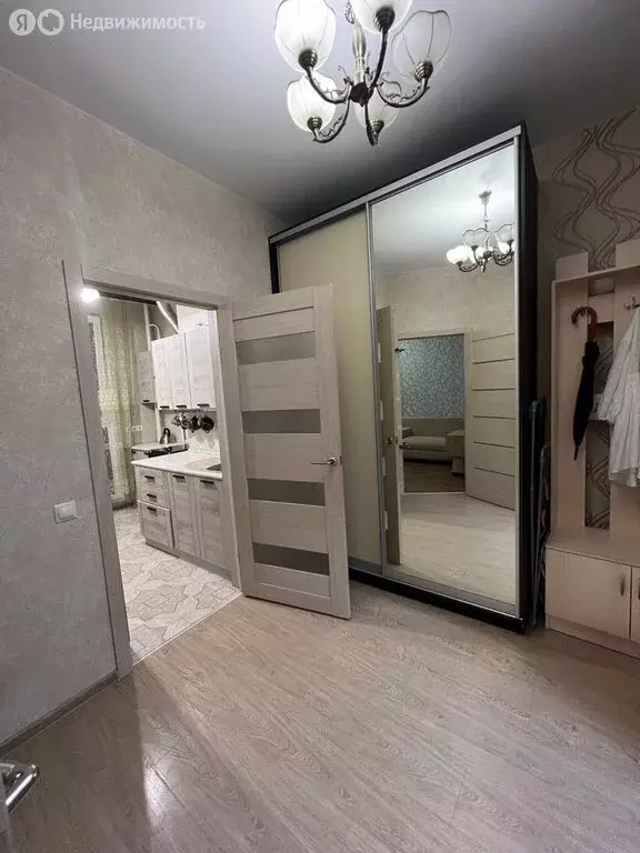 1-комнатная квартира: Геленджик, улица Олега Анофриева, 1к3 (32 м) - Фото 1