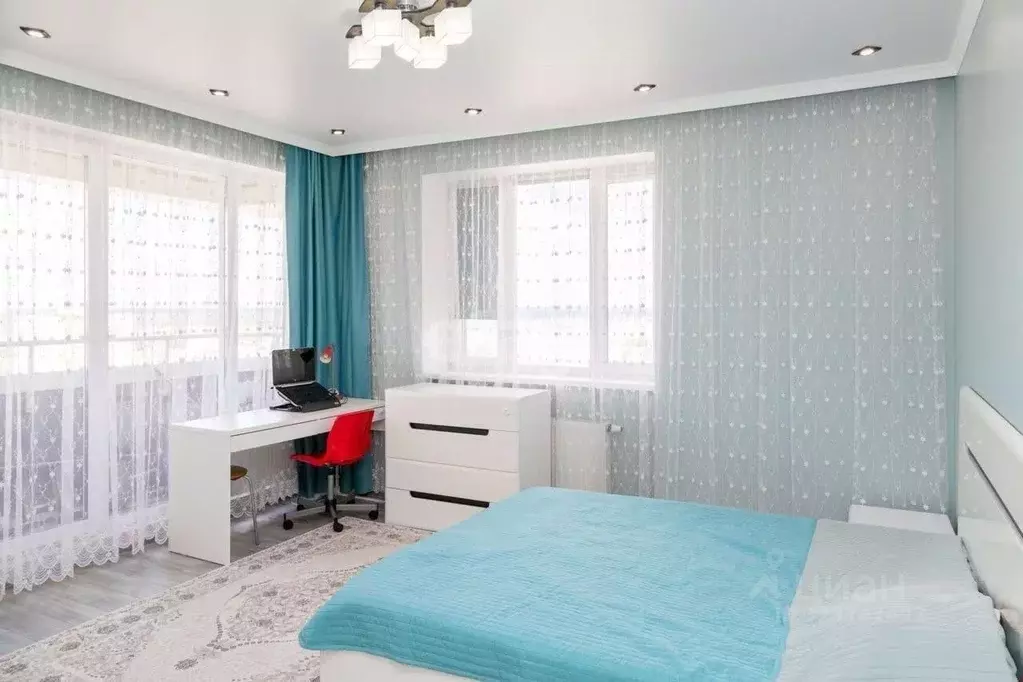 3-к кв. Татарстан, Набережные Челны просп. Сююмбике, 40 (90.0 м) - Фото 1