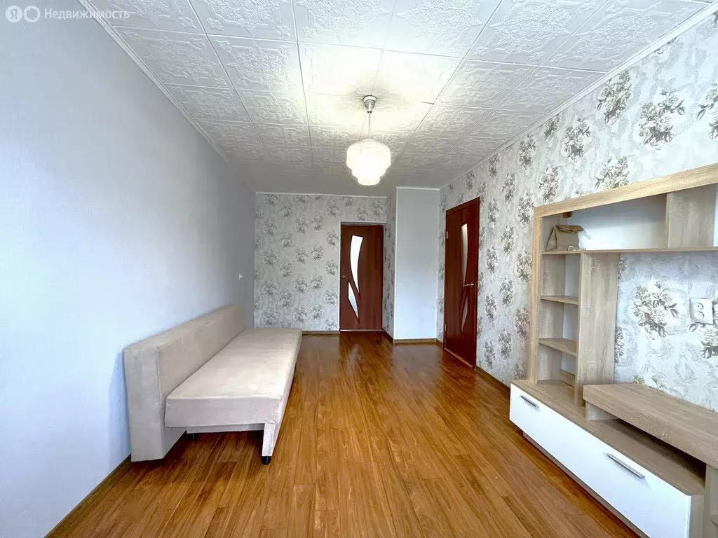 2-комнатная квартира: Пермь, Иньвенская улица, 15 (45 м) - Фото 1