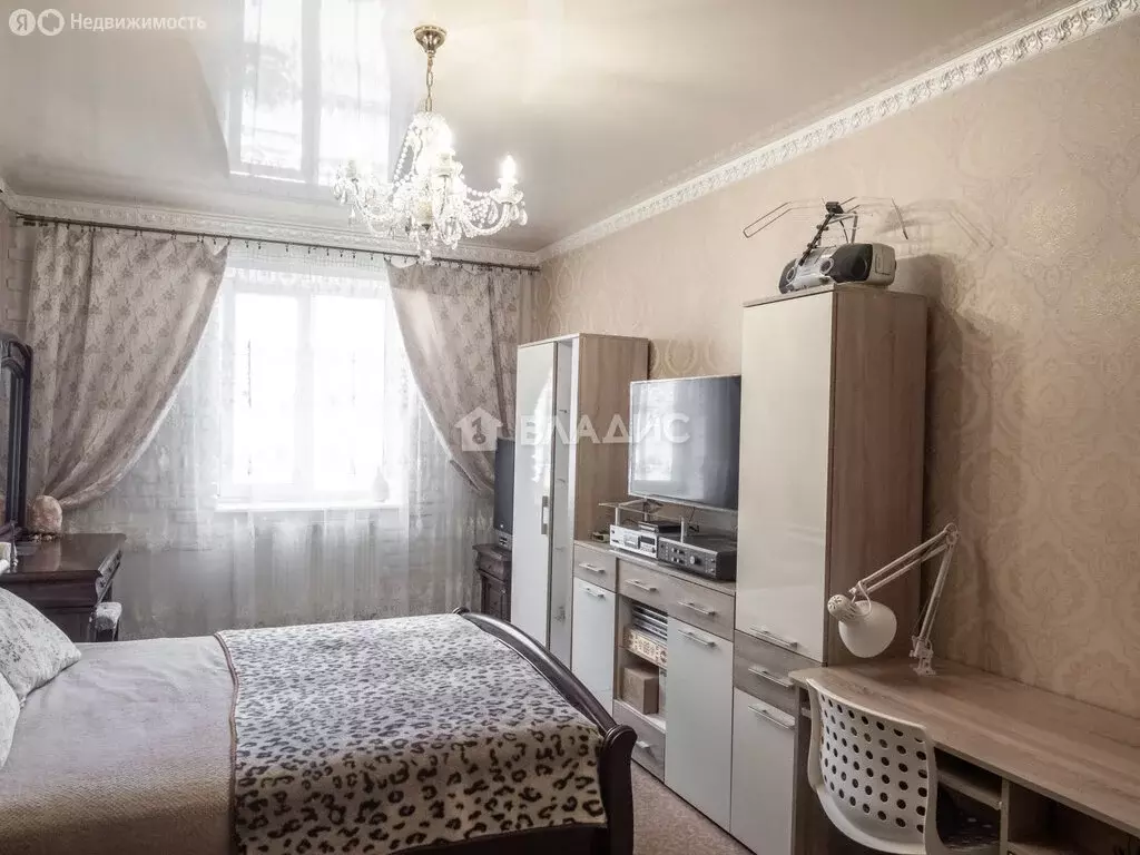 1-комнатная квартира: Калининград, Осенняя улица, 24 (47.3 м) - Фото 1