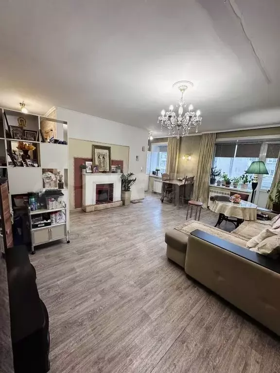 3-к. квартира, 59,7 м, 5/5 эт. - Фото 0