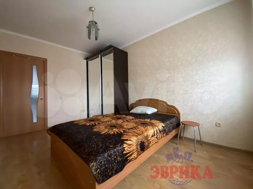 2-к. квартира, 50 м, 6/6 эт. - Фото 1