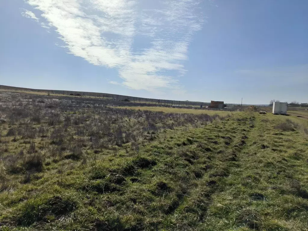 Участок в Крым, Симферопольский район, Кольчугинское с/пос  (6.0 сот.) - Фото 2