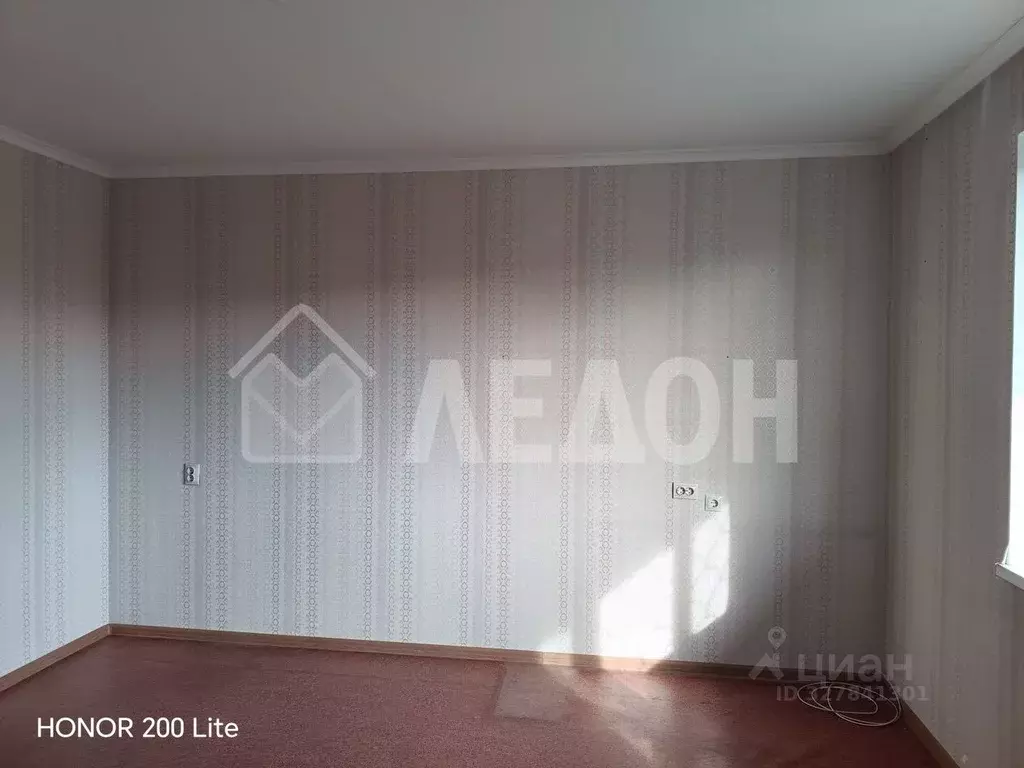 1-к кв. Омская область, Омск ул. Кирова, 20 (40.8 м) - Фото 2