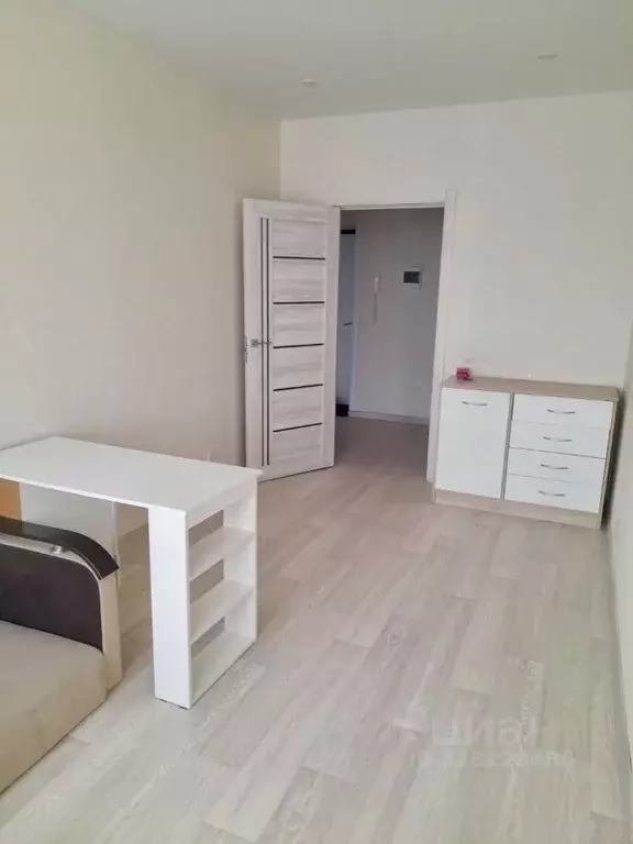 1-к кв. Татарстан, с. Высокая Гора ул. Рождественская, 8 (38.0 м) - Фото 2