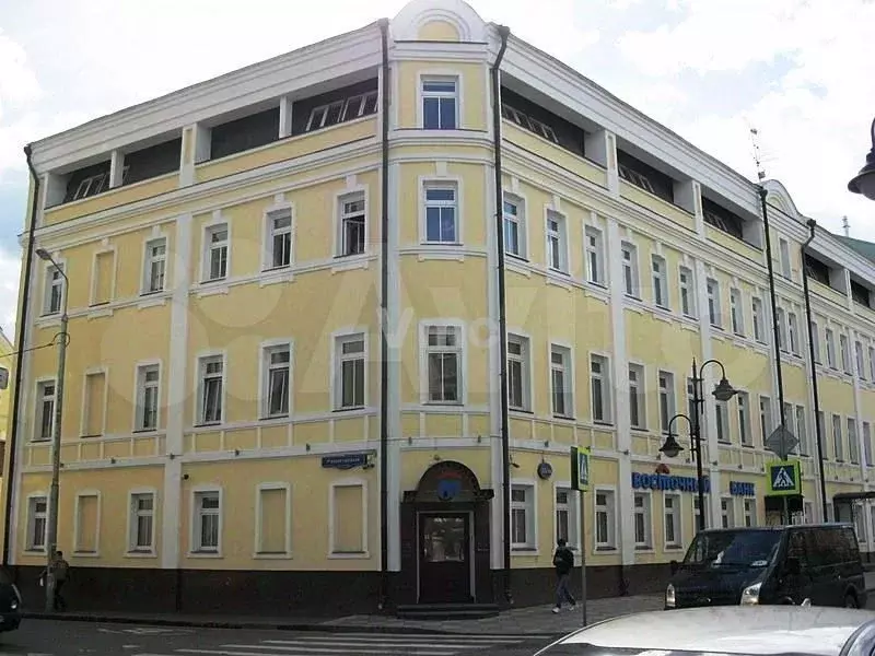 Аренда Офиса(мансарда) 242м2 - Фото 1