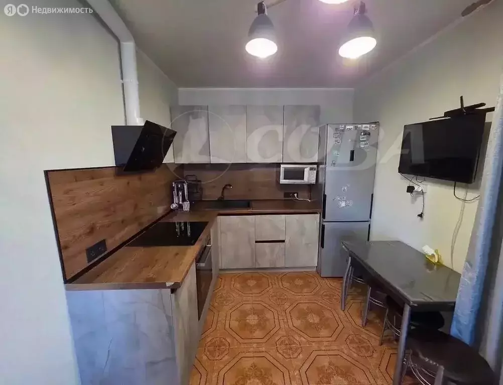 2-комнатная квартира: Тюмень, улица 9 Января, 162/1 (48.9 м) - Фото 1