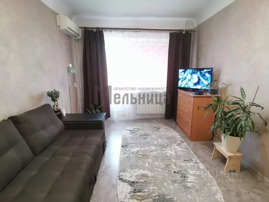 2-к кв. Волгоградская область, Волгоград ул. Германа Титова, 17 (42.0 ... - Фото 0