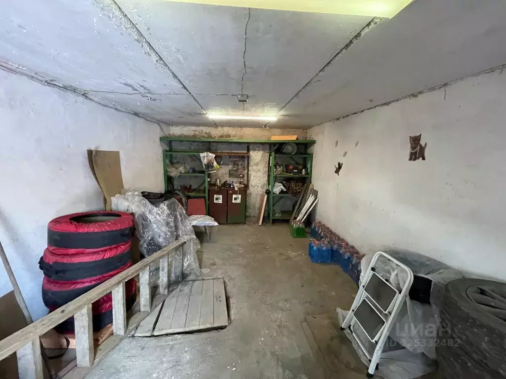 Гараж в Московская область, Наро-Фоминский городской округ, д. ... - Фото 2