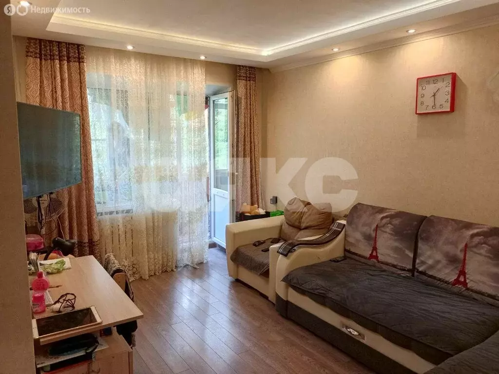 3-комнатная квартира: посёлок городского типа Удельная, Полевая улица, ... - Фото 1