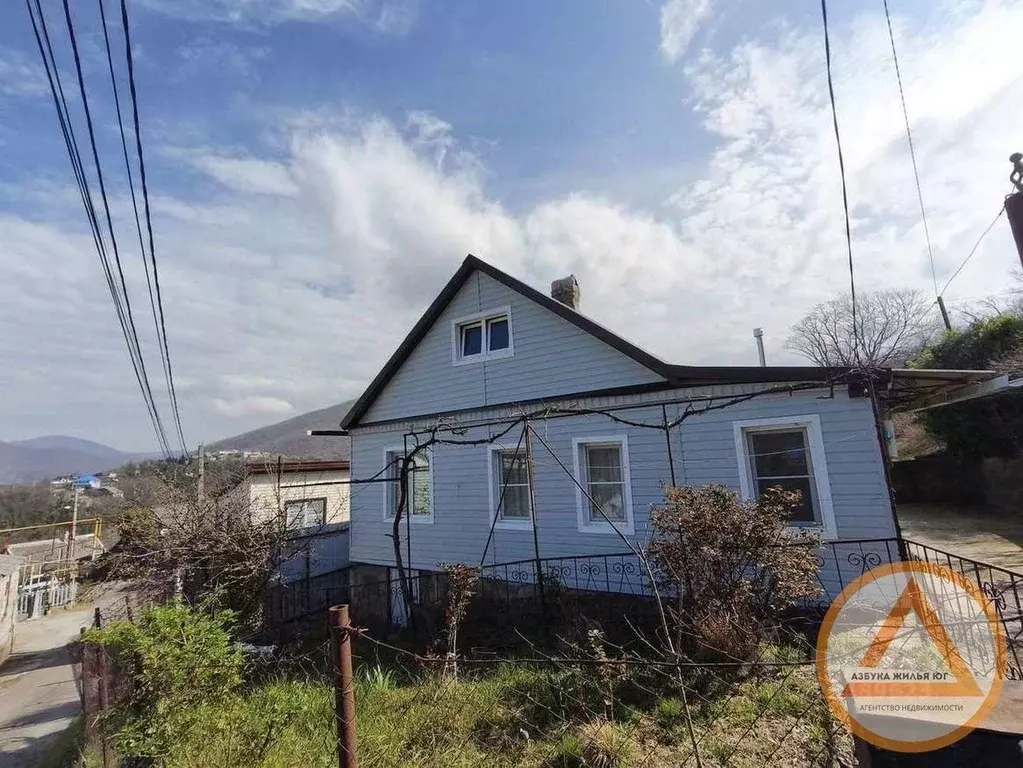 Дом в Краснодарский край, Туапсе ул. Тимирязева, 10 (50 м) - Фото 1