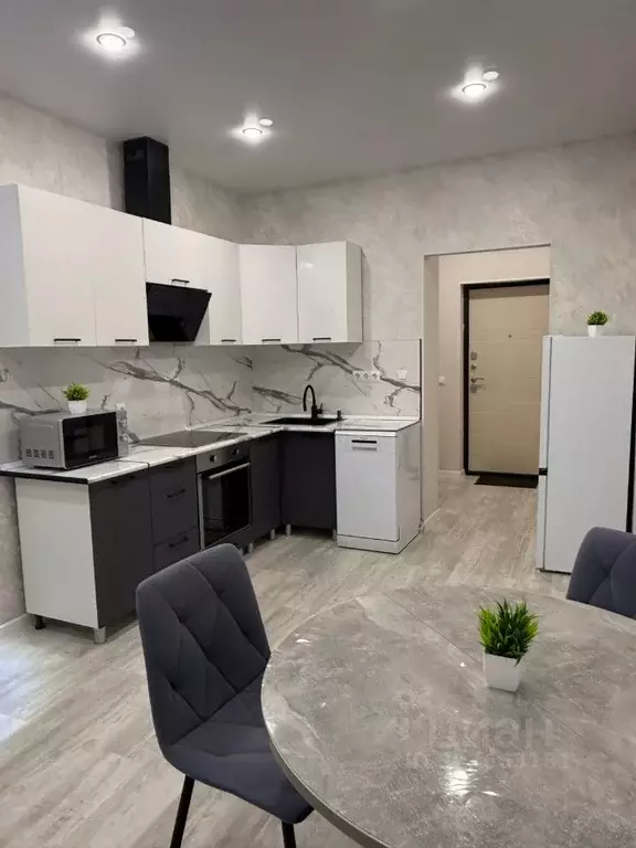 1-к кв. Краснодарский край, Краснодар Любимово мкр, 10 (40.4 м) - Фото 2