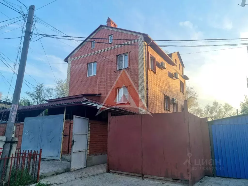 Дом в Астраханская область, Астрахань ул. Калинина, 71 (290 м) - Фото 0