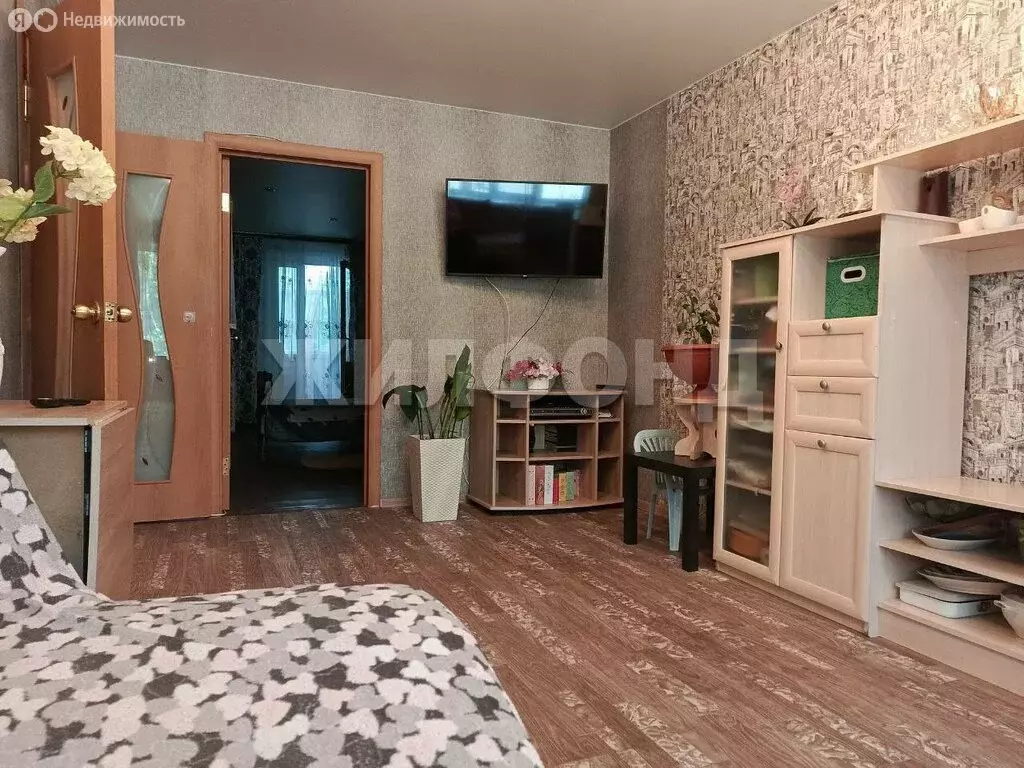 3-комнатная квартира: Новосибирск, Приморская улица, 33 (61.3 м) - Фото 1
