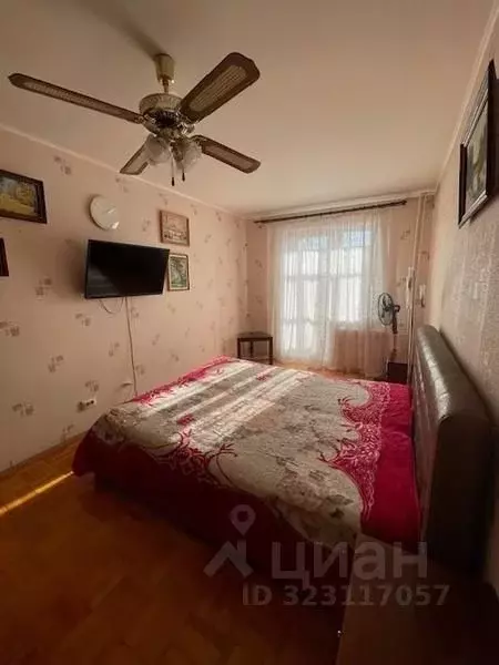 2-к кв. Свердловская область, Екатеринбург ул. Буторина, 8 (67.0 м) - Фото 1