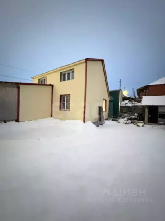 Дом в Ямало-Ненецкий АО, Салехард ул. Николаева, 11 (94 м) - Фото 1