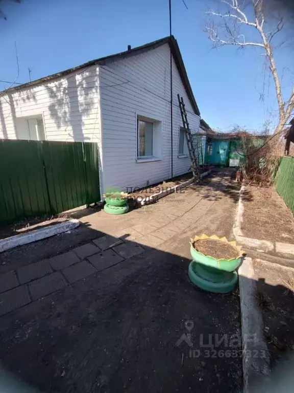 Коттедж в Амурская область, Ивановский муниципальный округ, с. ... - Фото 1