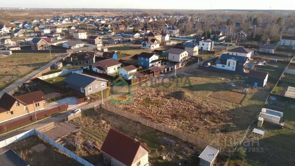 Участок в Ленинградская область, Гатчинский муниципальный округ, Тайцы ... - Фото 1