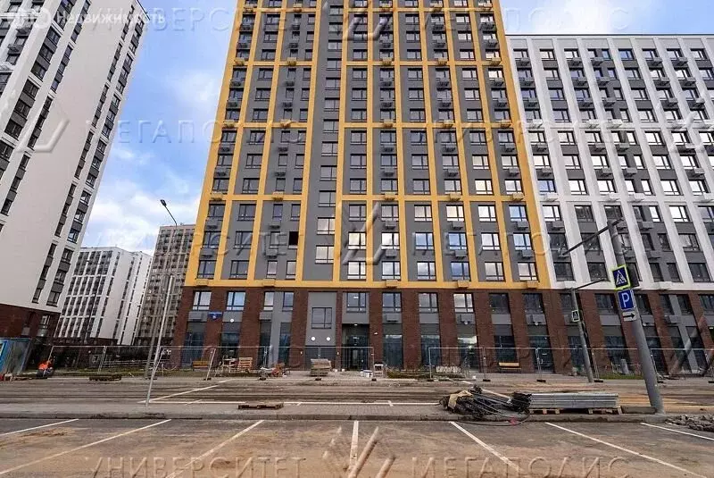 Торговая площадь (360 м) - Фото 1