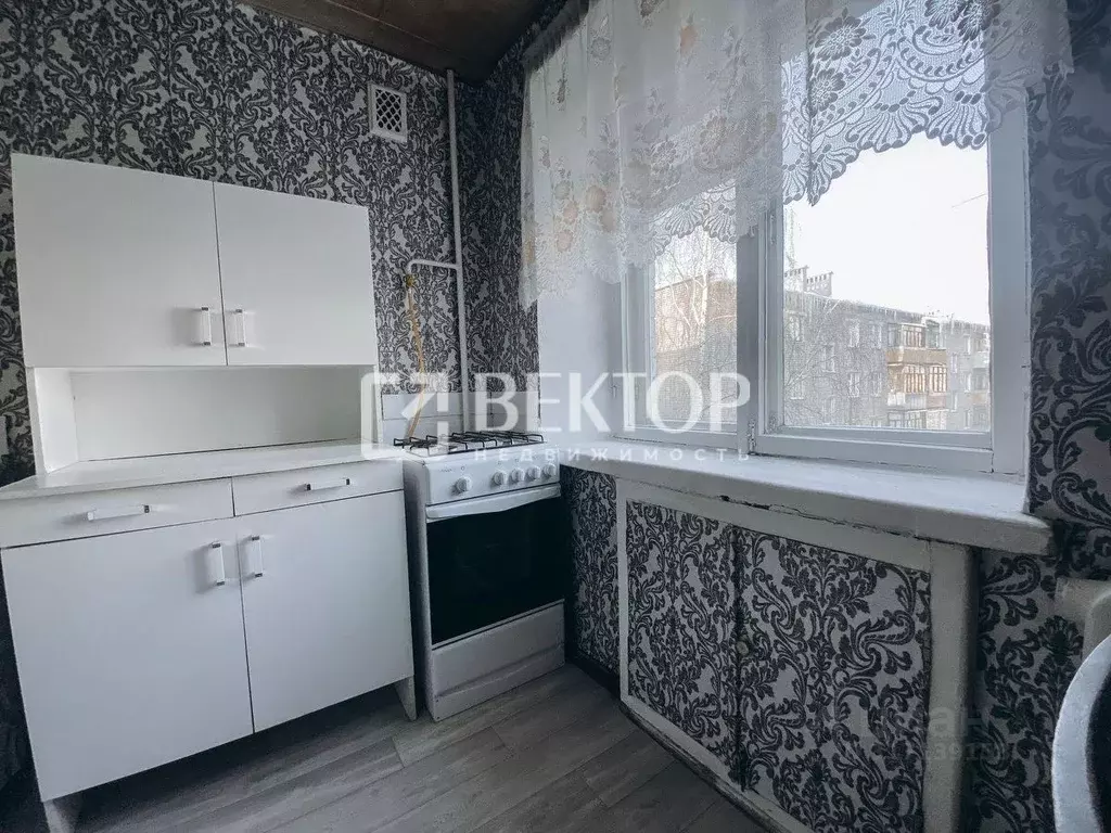 2-к кв. Ярославская область, Ярославль ул. Большая Октябрьская, 124/15 ... - Фото 0