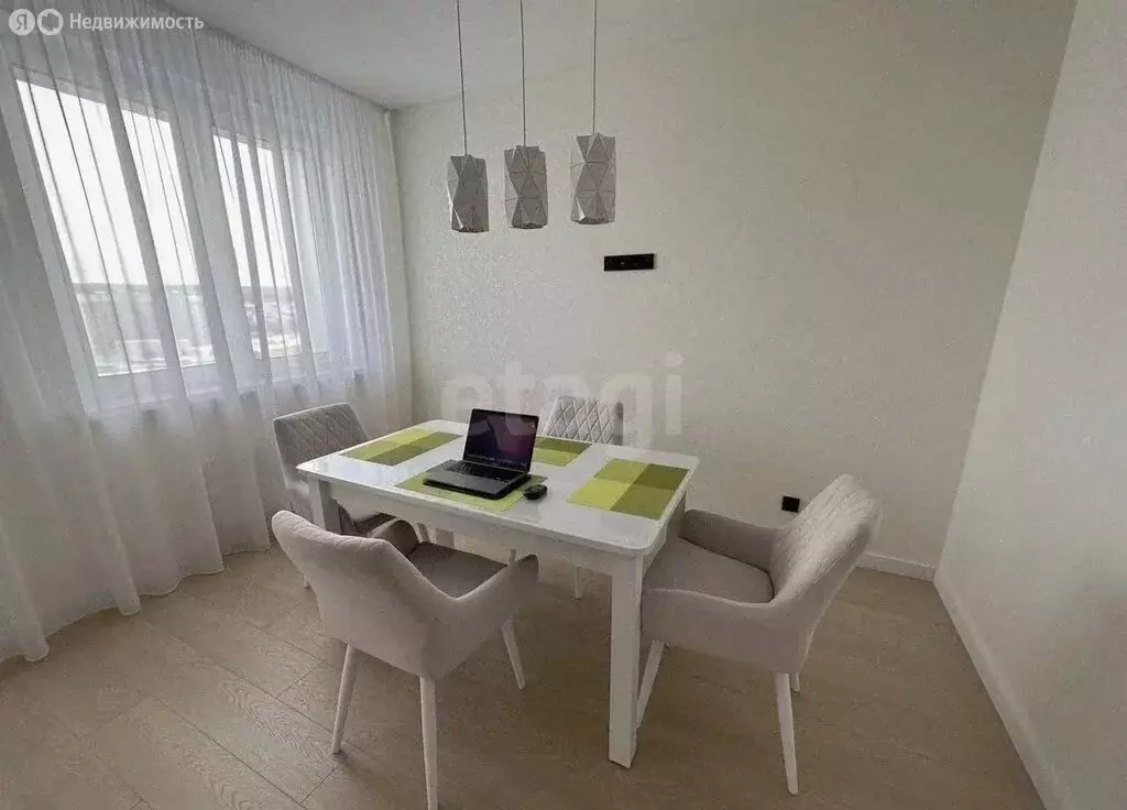 2-комнатная квартира: Казань, улица Азата Аббасова, 5 (66.4 м) - Фото 2