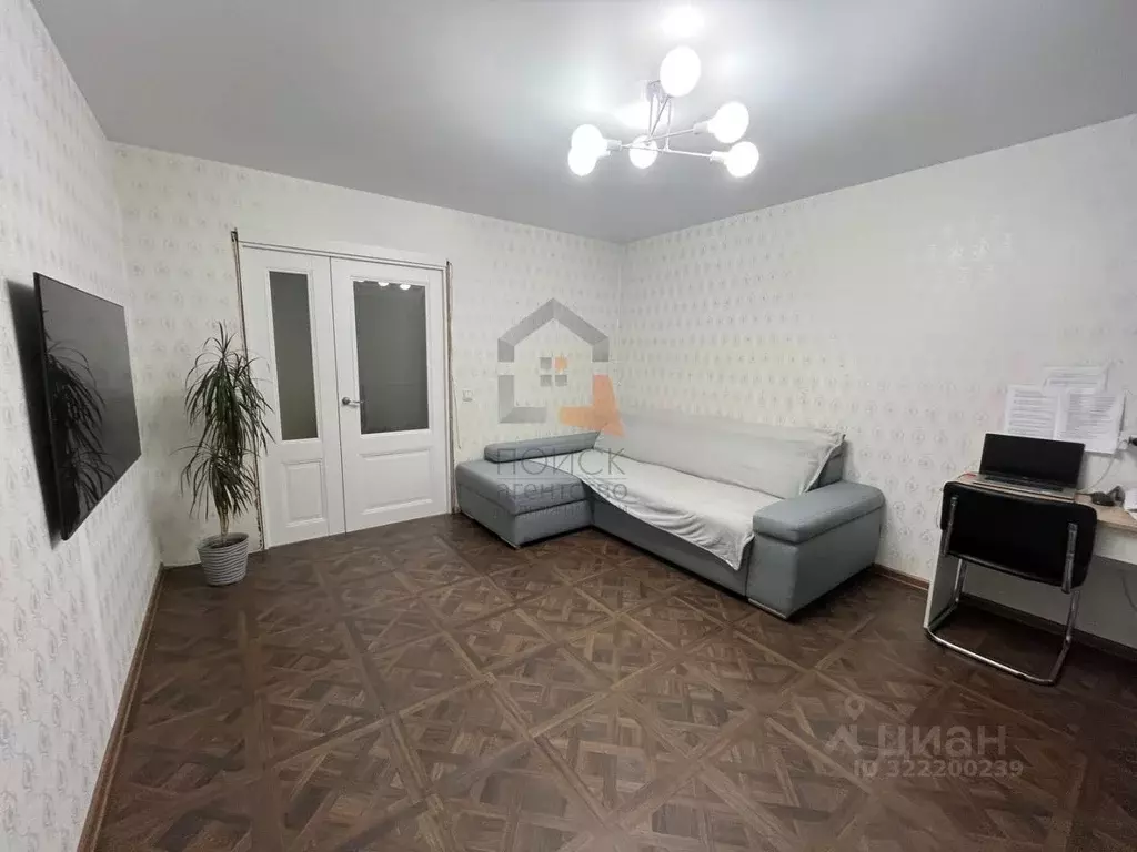 3-к кв. Кировская область, Киров ул. Андрея Упита, 11 (90.0 м) - Фото 1