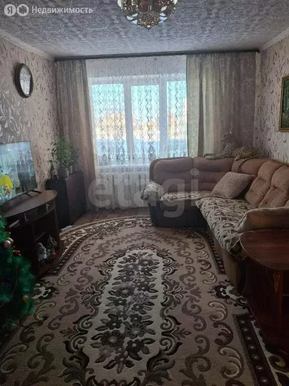 3-комнатная квартира: Тюкалинск, Комсомольская улица, 8 (48.8 м) - Фото 2