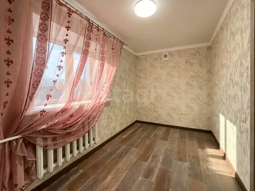 4-к кв. Псковская область, Печоры Рижская ул., 7 (79.5 м) - Фото 1