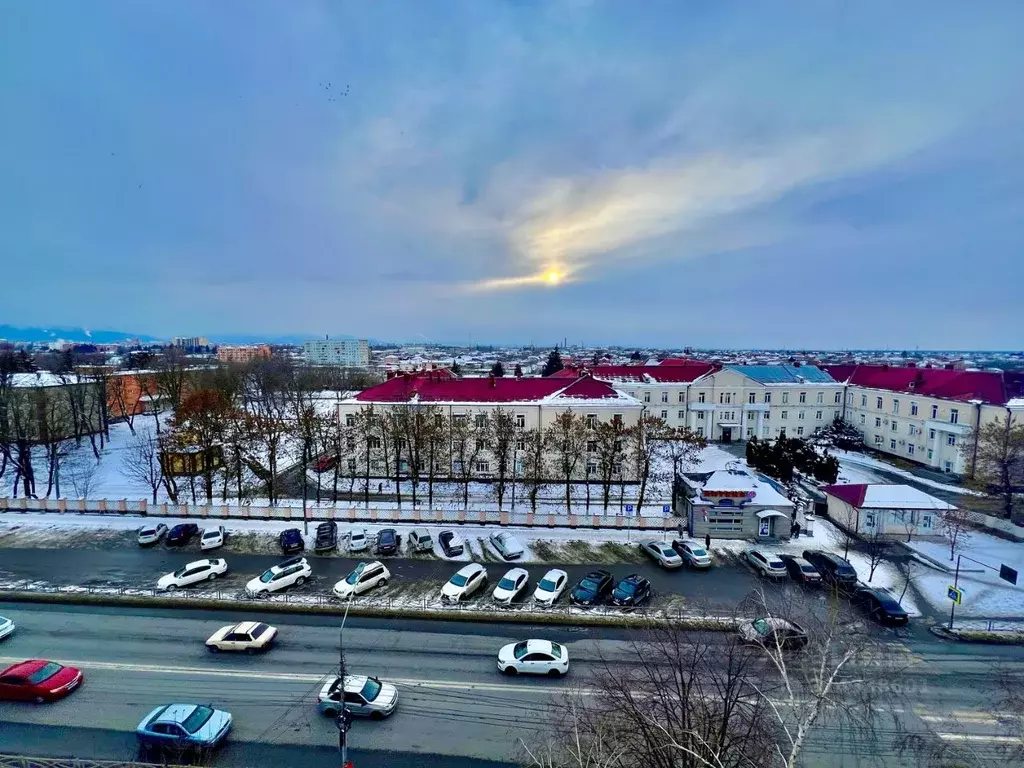 3-к кв. Северная Осетия, Владикавказ Иристонская ул., 38 (72.0 м) - Фото 0