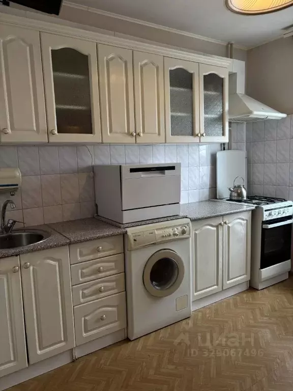 3-к кв. Смоленская область, Смоленск Ново-Киевская ул., 4 (71.0 м) - Фото 1