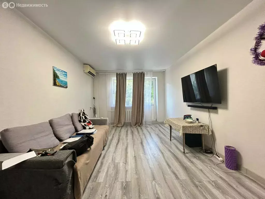2-комнатная квартира: Новороссийск, проспект Ленина, 77 (48.2 м) - Фото 1