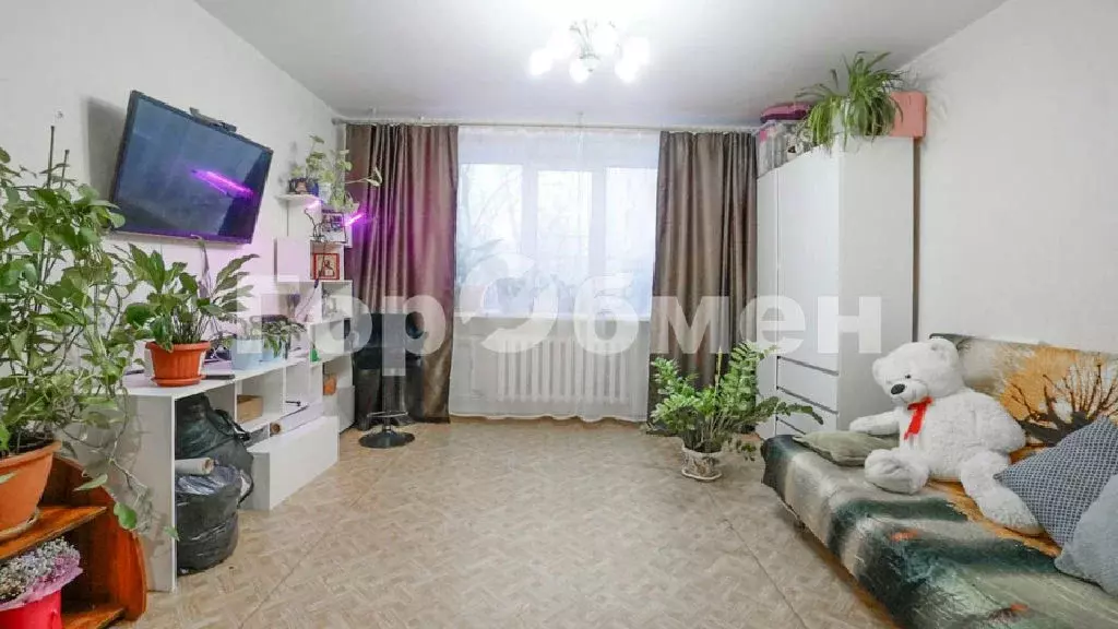 Продается 4-комнатная квартира - Фото 1