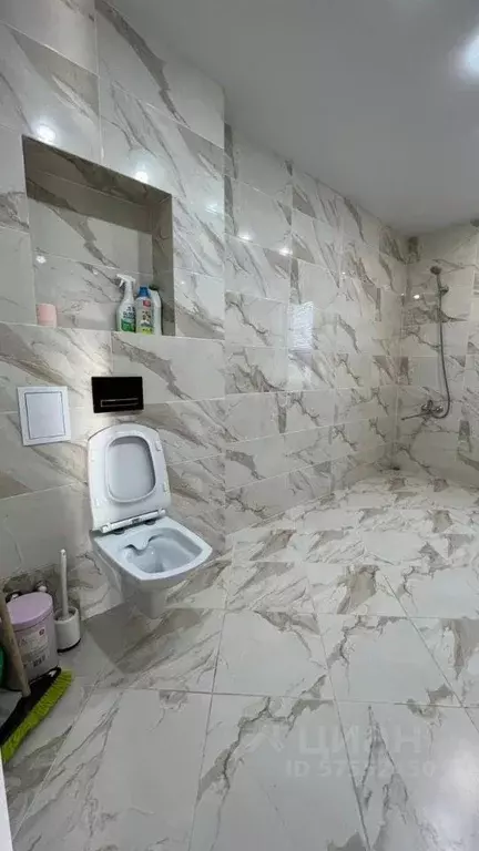 Дом в Татарстан, Казань ул. Салиха Курбангалиева, 50 (250.0 м) - Фото 0