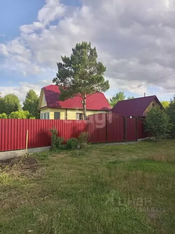 Дом в Алтайский край, Бийск городской округ, с. Жаворонково ул. ... - Фото 1