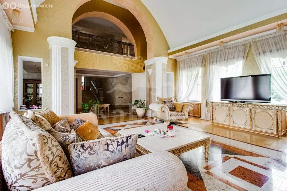 Дом в посёлок Барвиха, территория НПИЗ Барвиха (850 м) - Фото 2