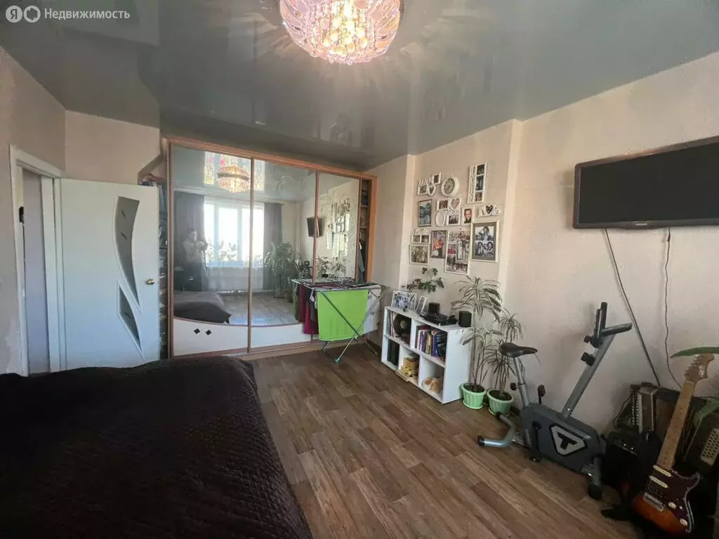 3-комнатная квартира: Киров, улица Кутшо, 4 (57.4 м) - Фото 1