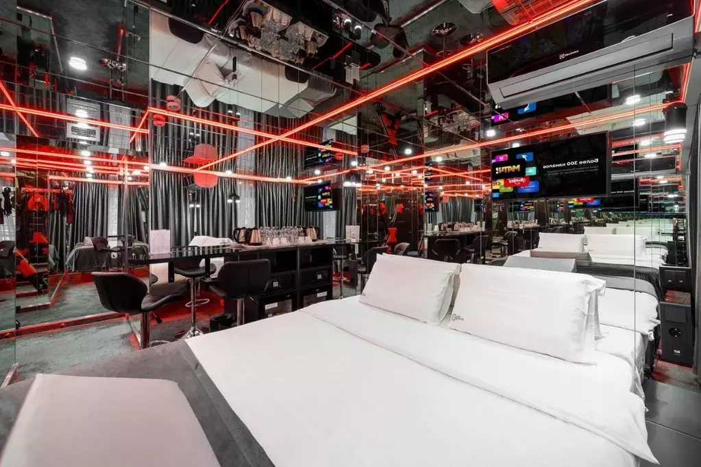 Комната Москва Кутузовский просп., 24 (12.0 м) - Фото 1