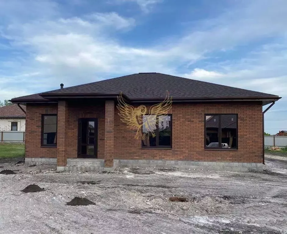 Коттедж в Белгородская область, Старооскольский городской округ, с. ... - Фото 1