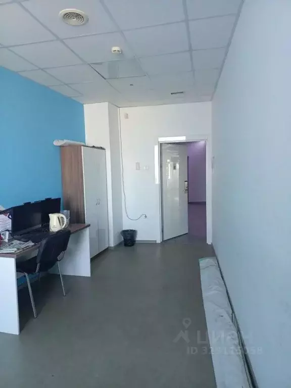 Помещение свободного назначения в Саха (Якутия), Якутск просп. Ленина, ... - Фото 2