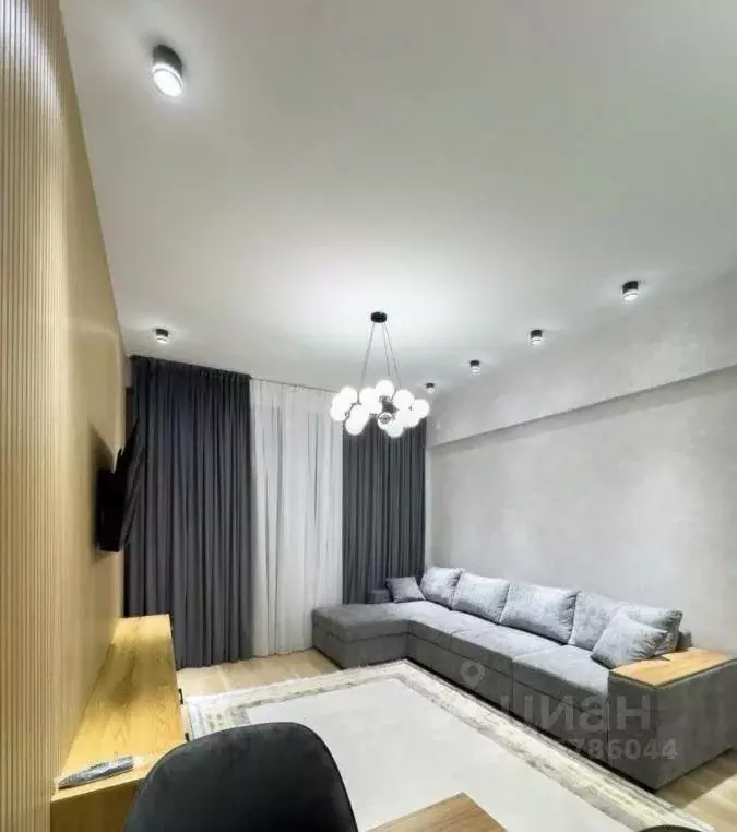 2-к кв. Краснодарский край, Краснодар ул. Боспорская, 8 (61.9 м) - Фото 0