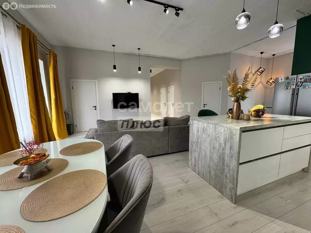 Дом в Волгоград, Чебоксарский переулок, 3 (247.6 м) - Фото 0