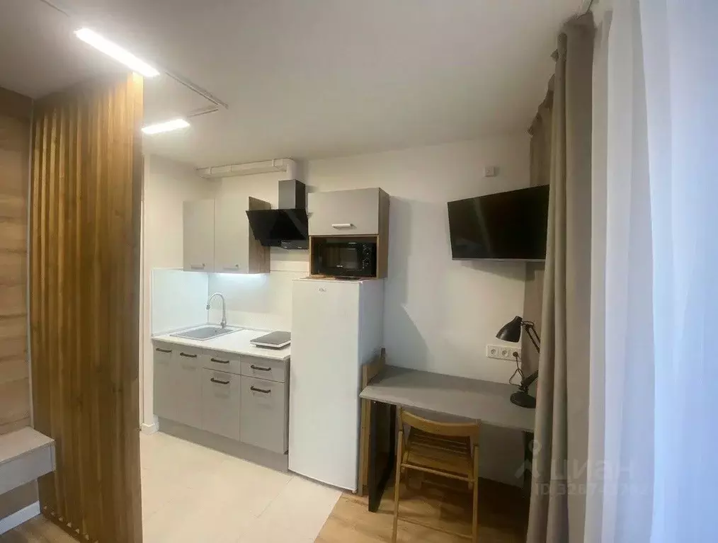 Студия Свердловская область, Верхняя Пышма ул. Калинина, 33 (15.0 м) - Фото 1