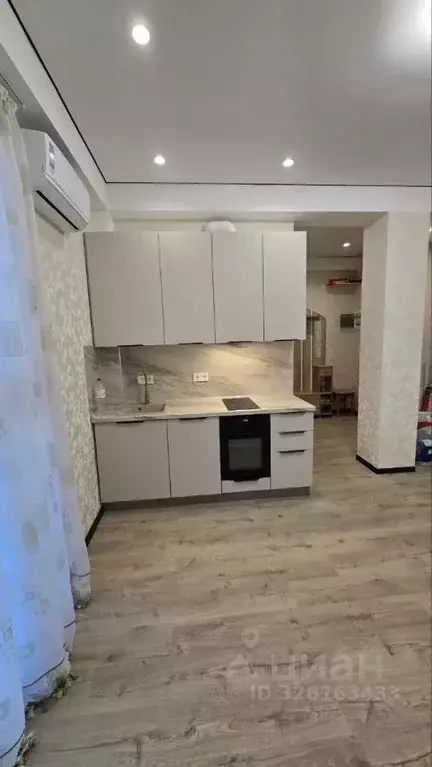 1-к кв. Краснодарский край, Сочи Светлана мкр, ул. Джигитская, 4 (35.0 ... - Фото 1