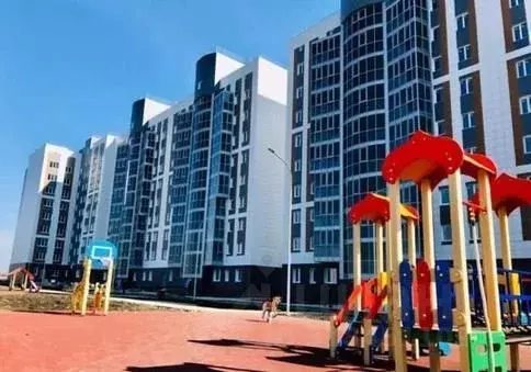 2-к кв. Белгородская область, Старый Оскол Центральный мкр, 1 (68.0 м) - Фото 1