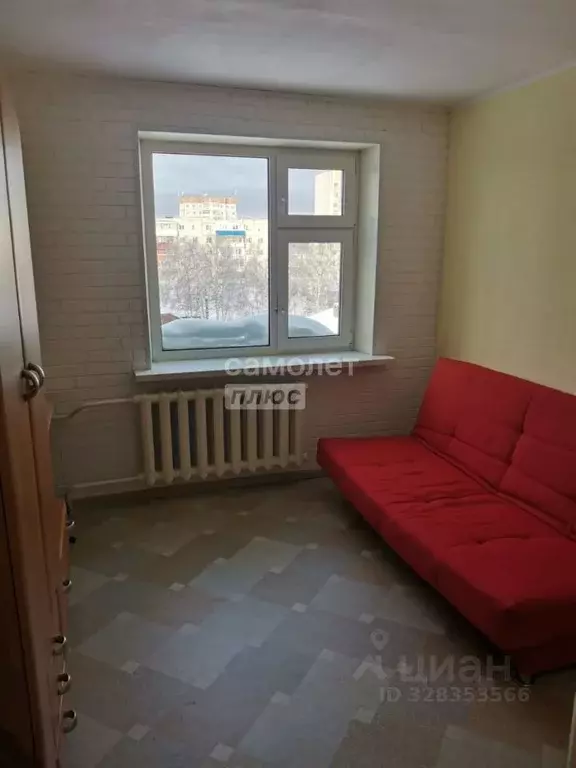 Комната Ханты-Мансийский АО, Сургут ул. Просвещения, 13 (11.3 м) - Фото 1