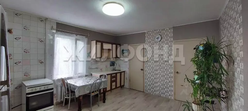 Дом в Алтайский край, Барнаул Горская ул. (91 м) - Фото 1